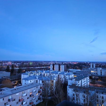 Panorama Home Mit Weitblick Auf Die City Инголщат Екстериор снимка